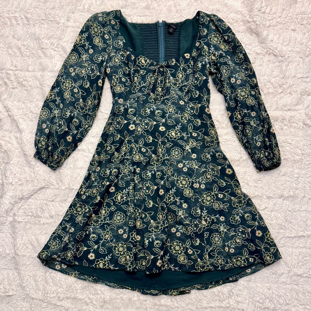 J.Crew green Fitted Mini Dress Sweetheart Neckline Puff Sleeves Vintage vines
